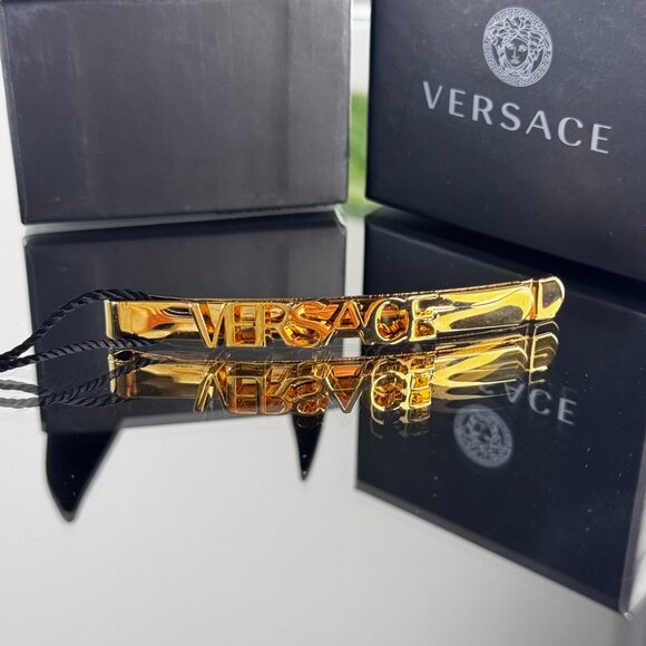 Versace Tribute Hair Clip - Picture 5 of 13
